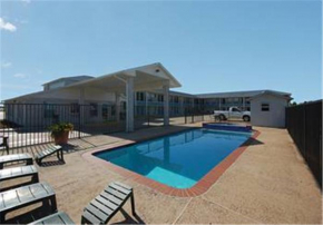 Отель Summit Inn Hempstead  Хемпстед